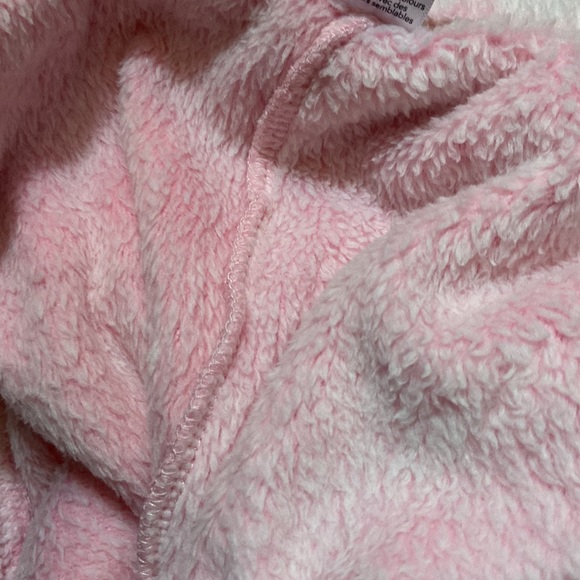 Gently used pink heart printed pj set in size M - Picture 2 of 7